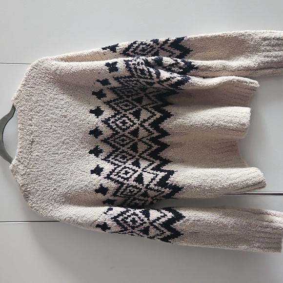 Design Hisotry Fair Isle- Style Sweater Size M - Picture 3 of 4